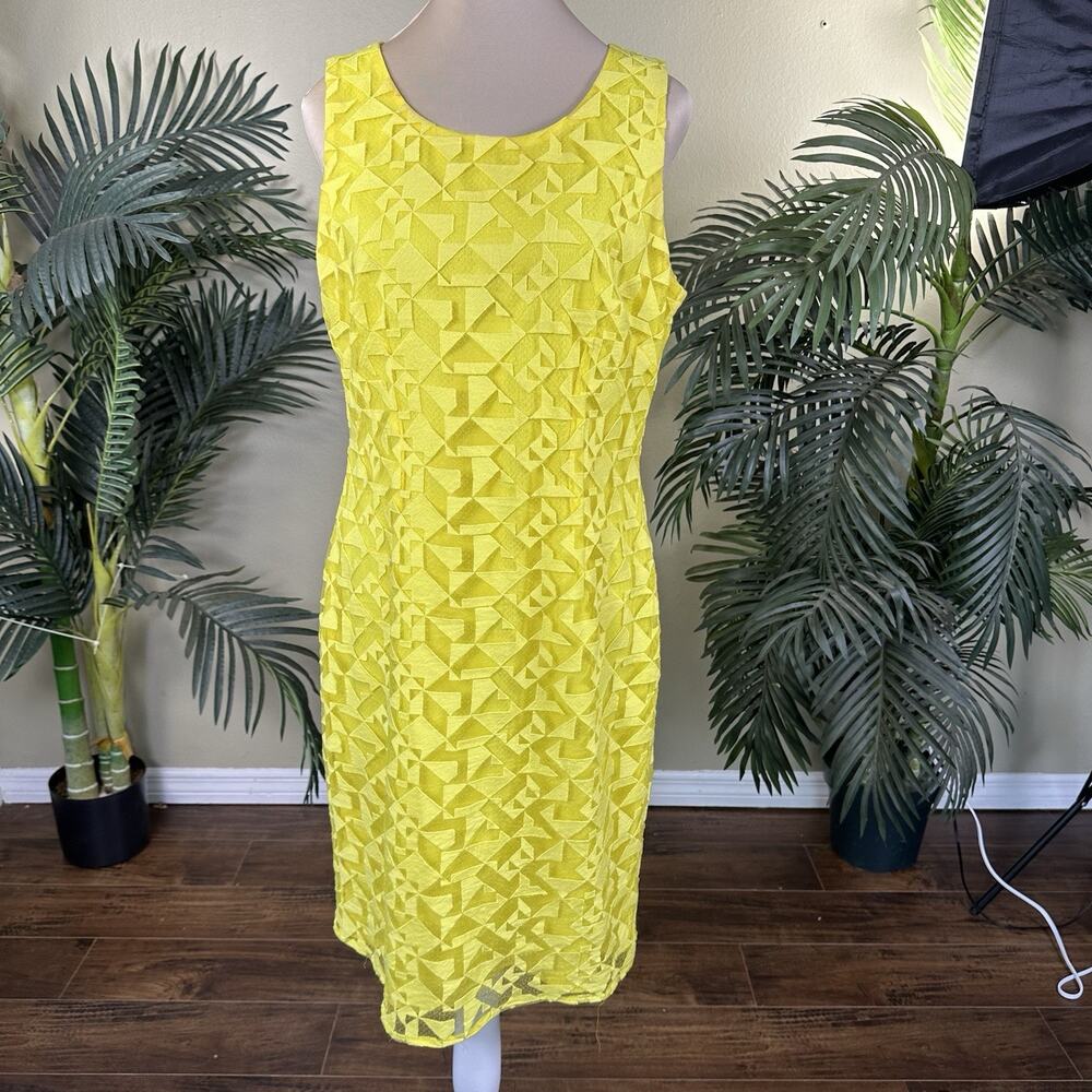 Daniel Cremieux Dress Sheath Women 10 Yellow Sheer 3D pattern striking